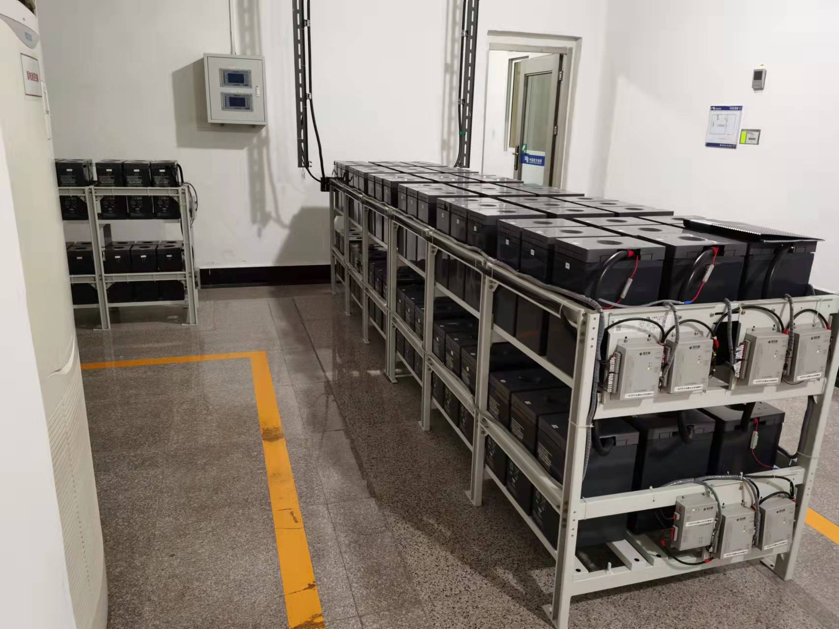 NG娱乐ups电源如何根据主机功率和待机时间计算电池容量？